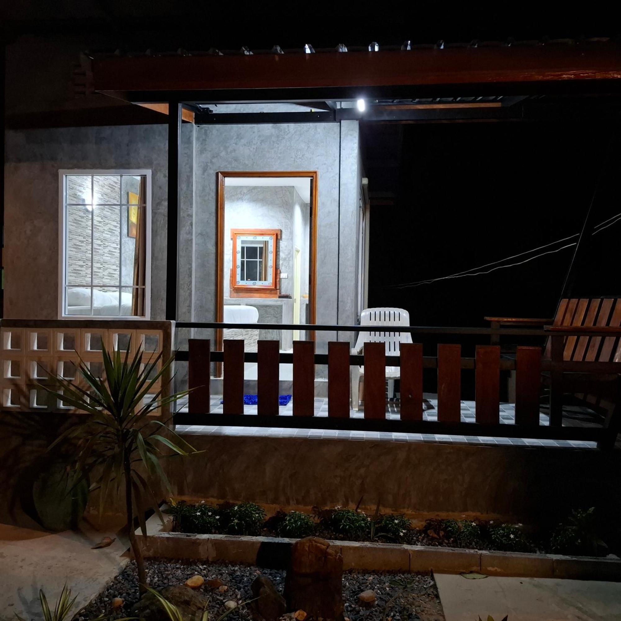 Villa Lanta Valom Buri Ko Lanta Exterior foto